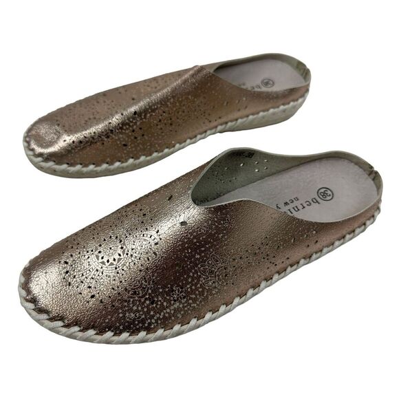Bernie Mev New York TW168 Rose Gold Metallic Mule Slip On Size 38 (7.5-8) - Picture 1 of 11